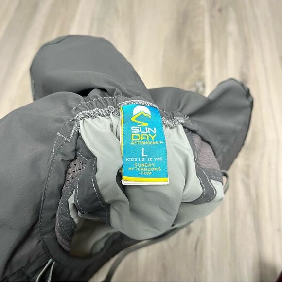 SunDay Afternoons Play Hat Grey Sun Hat with Neck Flap in Kids Size L / 5-12 yrs - Picture 5 of 6